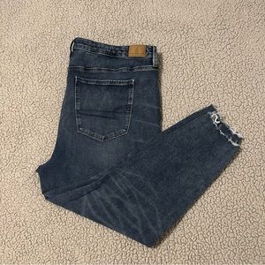American Eagle Dream High Rise Jean Jegging 22 Short
